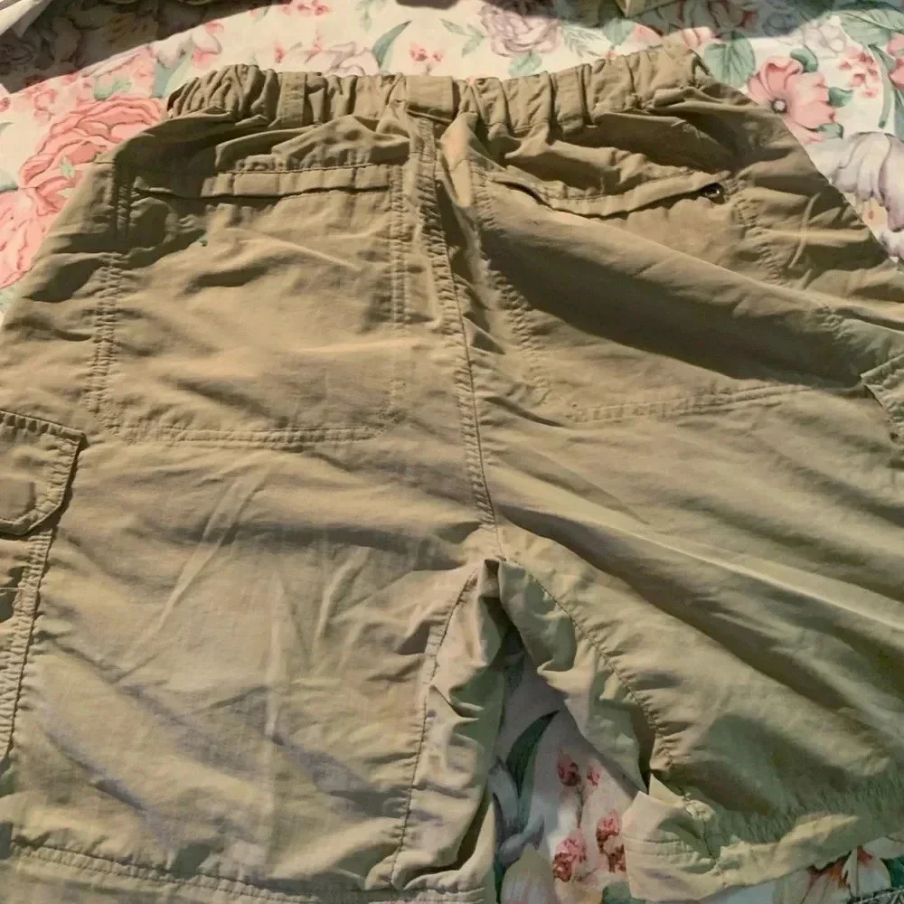 Rei Mens Everyday Tan Cargo Shorts Size Medium With Pockets and 30 Long - Picture 11 of 16